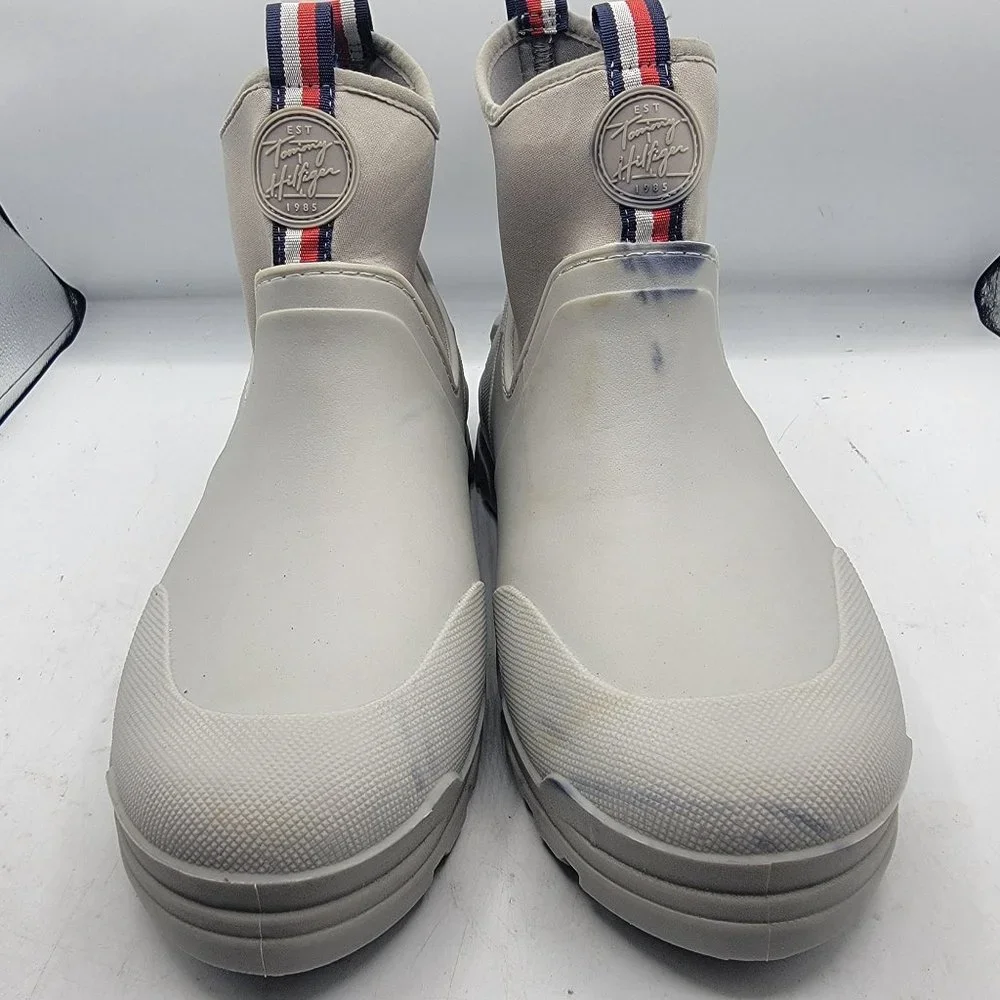 Tommy Hilfiger Womens Size 9 Gray Candid Short Rain Boots Outdoors